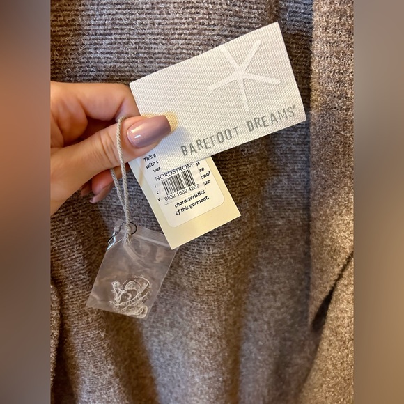 Barefoot Dreams CozyChic Lite Circle Cardigan in Heather Cocoa/Pearl (Rare) - Picture 11 of 12